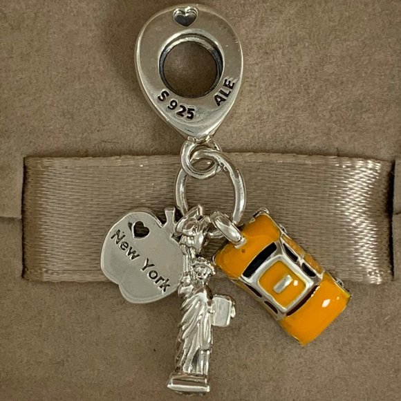 Pandora Symbols of New York City Dangle Charm - Picture 2 of 6